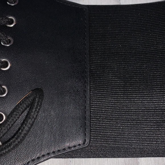 Waisted stretch belt - Picture 3 of 4